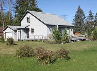 8846 W Isle Park Dr, Irons, MI 49644
