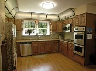 4444 E Yates Rd, Bensalem, PA 19020