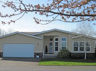 2458 Blue Boy Ln, Eugene, OR 97404