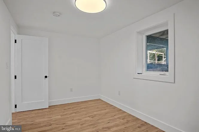 4321 20th St NE #B — Photo 6