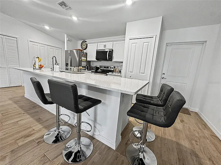 23327 Van Buren Ave — Photo 15