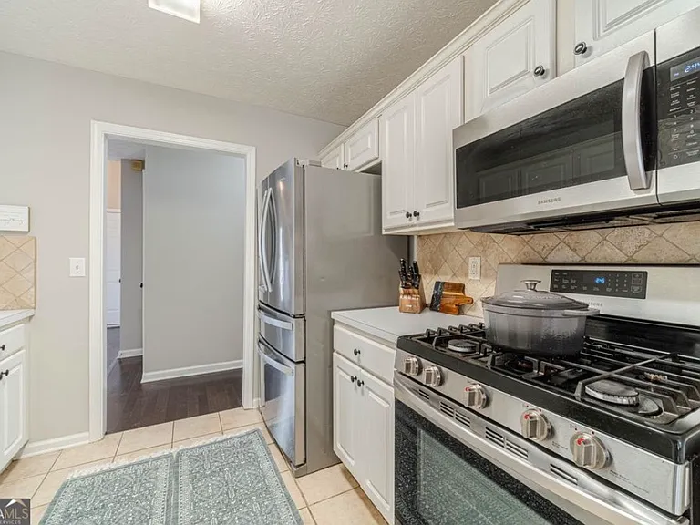 6130 Devonshire Dr — Photo 12