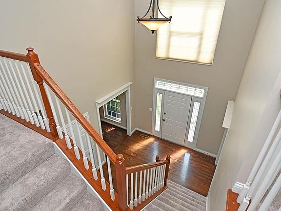 2nd image of 7645 Lilac Vista Dr