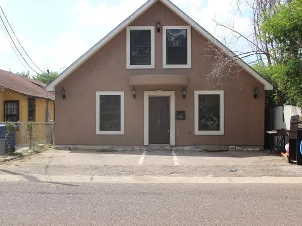 920 N Bartlett Ave, Laredo, TX 78043