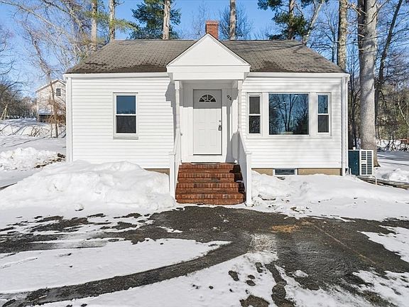 2nd image of 94 Myrtle St