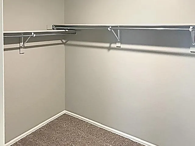 Walk-in closet