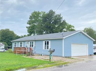 4457 Newark Rd, Elizabeth, WV 26143
