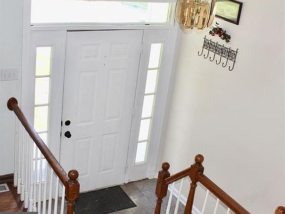 2nd image of 3508 Heidi Ln