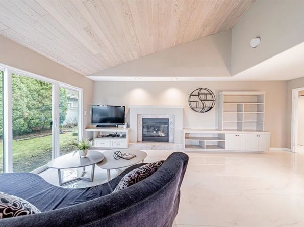 6 bedroom rental in Richmond — photo 12