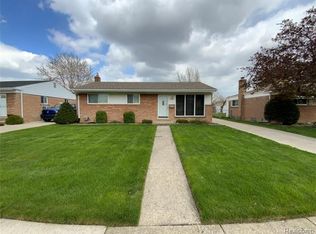 26820 Norma Ave, Warren, MI 48089