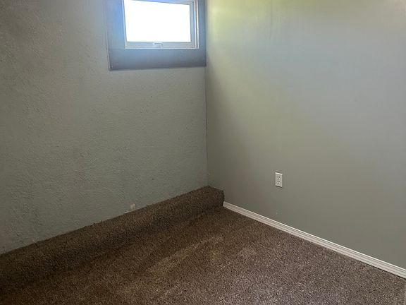 5th image of 415 E 7th St #C