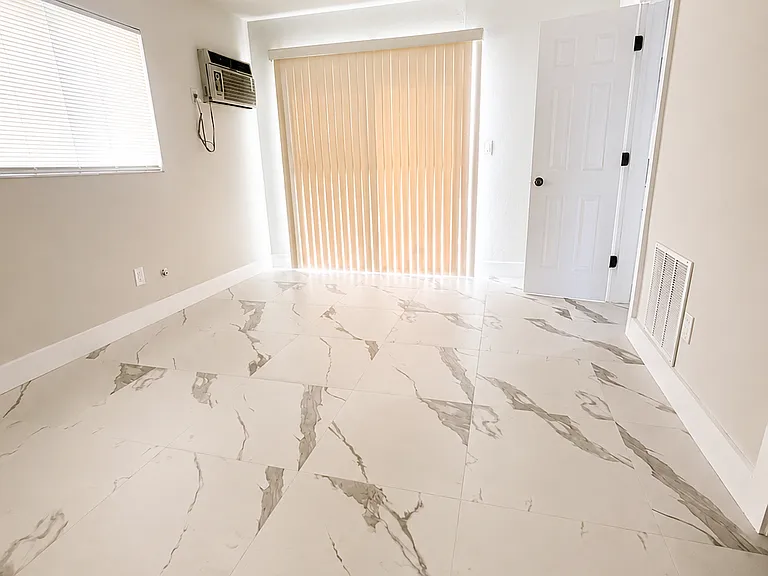 295 110th Ave #1 — Photo 7