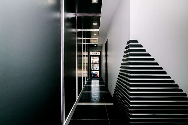 Rented by Nooklyn NYC LLC | media 75