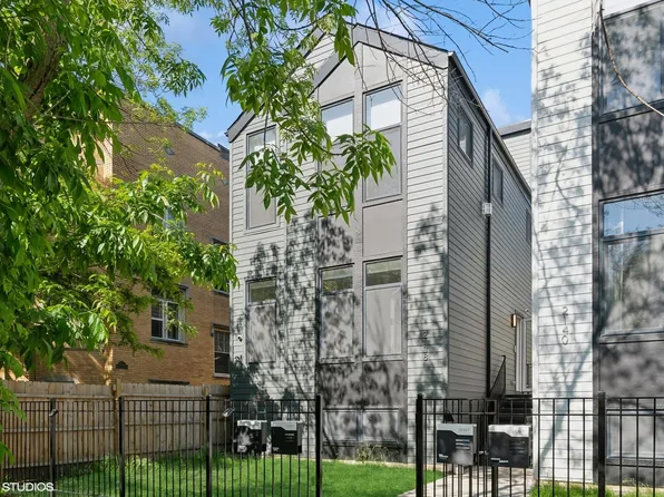 2138 N Sawyer Ave #2, Chicago, IL 60647