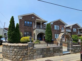 182 Van Duzer St #2F, Staten Island, NY 10301