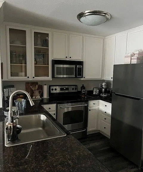 1030 Vista Del Cerro Dr #204 — Photo 2