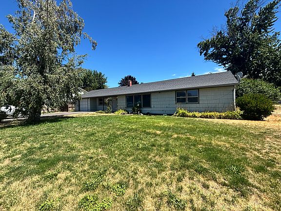 2nd image of 607 S 72nd Ave