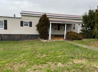 43 Milton St, Uniontown, PA 15401