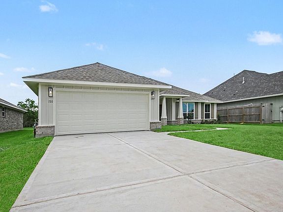 4th image of 720 Greystone Ln