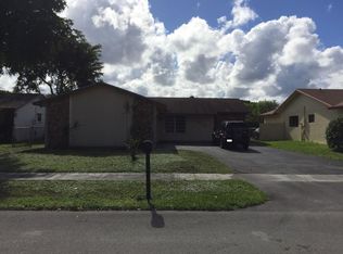 9118 NW 32nd Mnr, Sunrise, FL 33351
