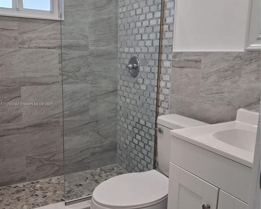 2nd image of 21XX SW 72nd Ave