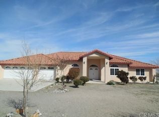 3814 Sacramento Rd, Phelan, CA 92371