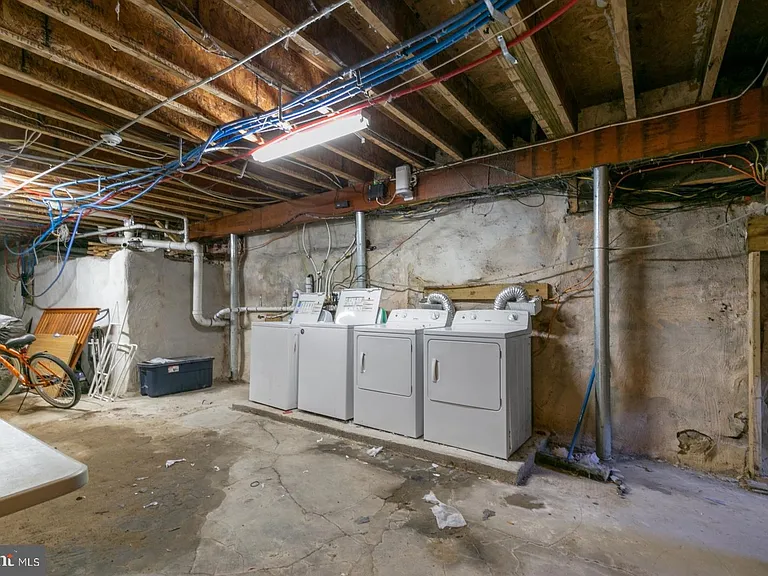 2024 Ridge Ave #2 — Photo 16