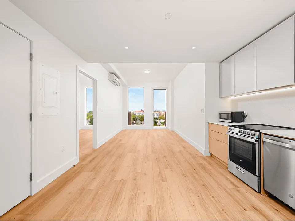 2900 Nostrand Ave #3G