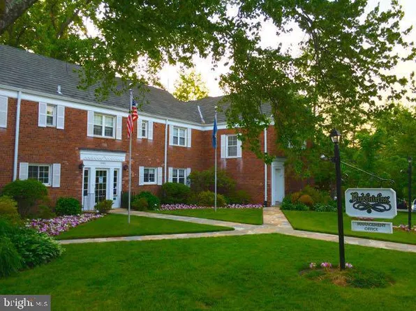3111 Ravensworth Pl, Alexandria, VA 22302