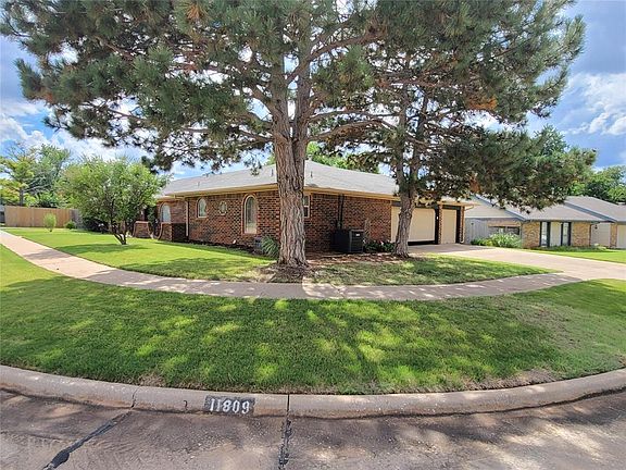 4th image of 11809 Shroyer Dr