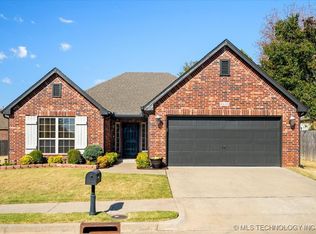 4600 W Urbana St, Broken Arrow, OK 74012