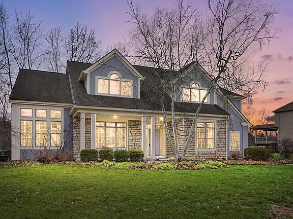 2nd image of 537 Wynridge Ct
