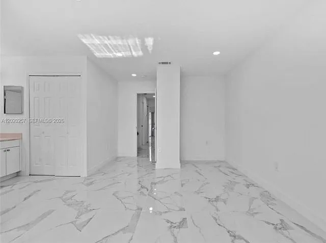 10245 SW 154th Pl #112-3 — Photo 8