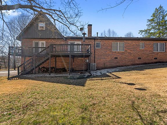 4th image of 323 Seay St