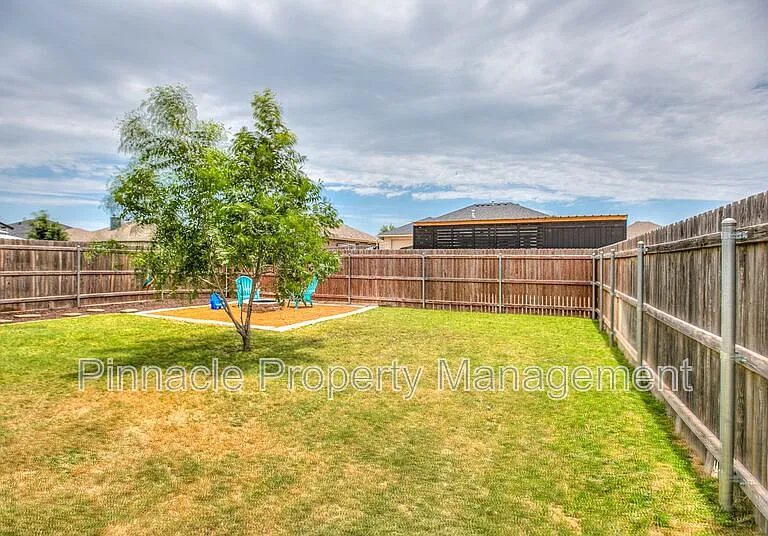 5022 Red Oak Ln — Photo 28