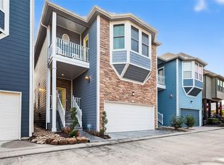3410 Garden Shadow Ln, Houston, TX 77018