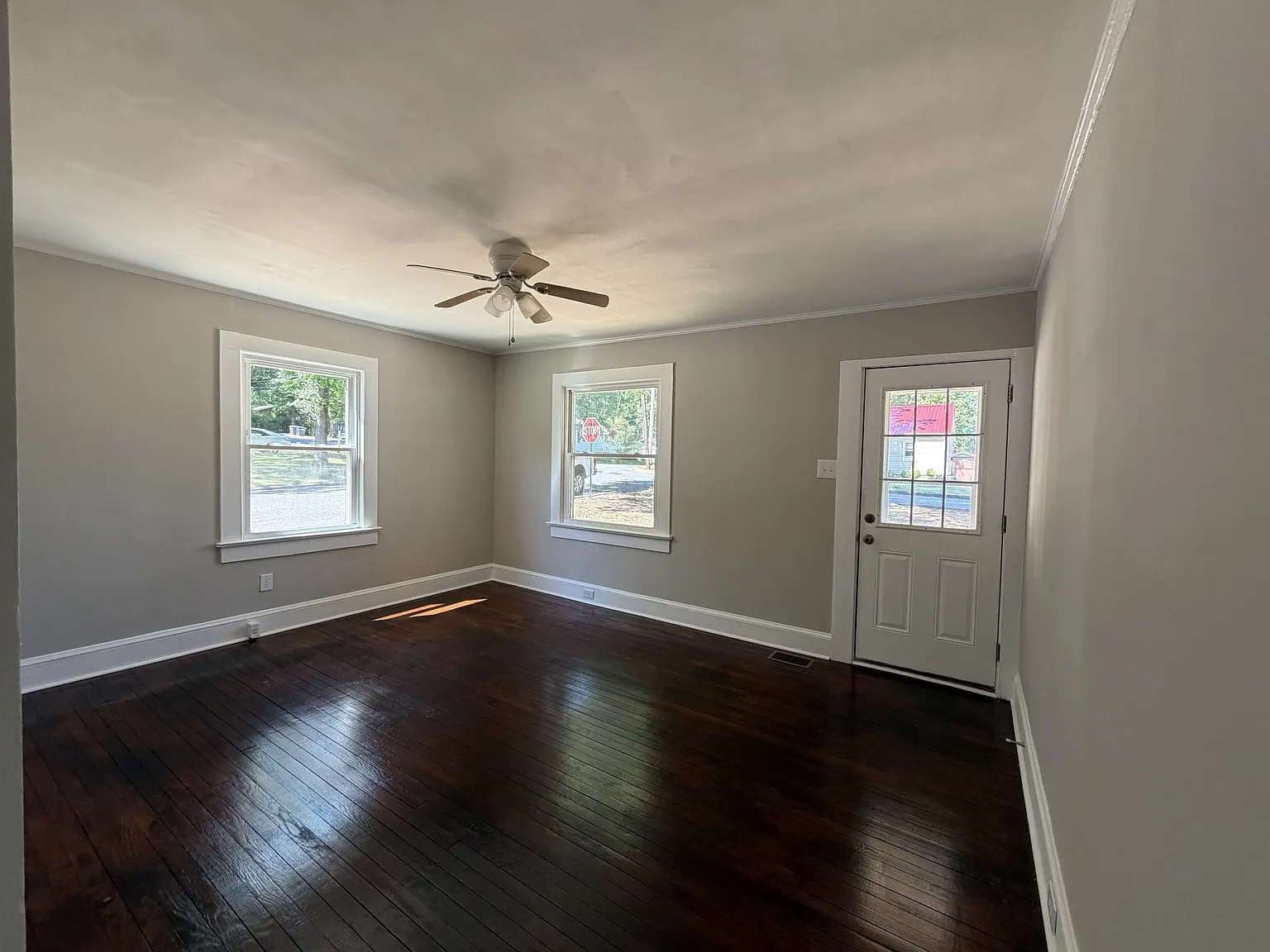 704 North Miller Avenue - 1 — Photo 2