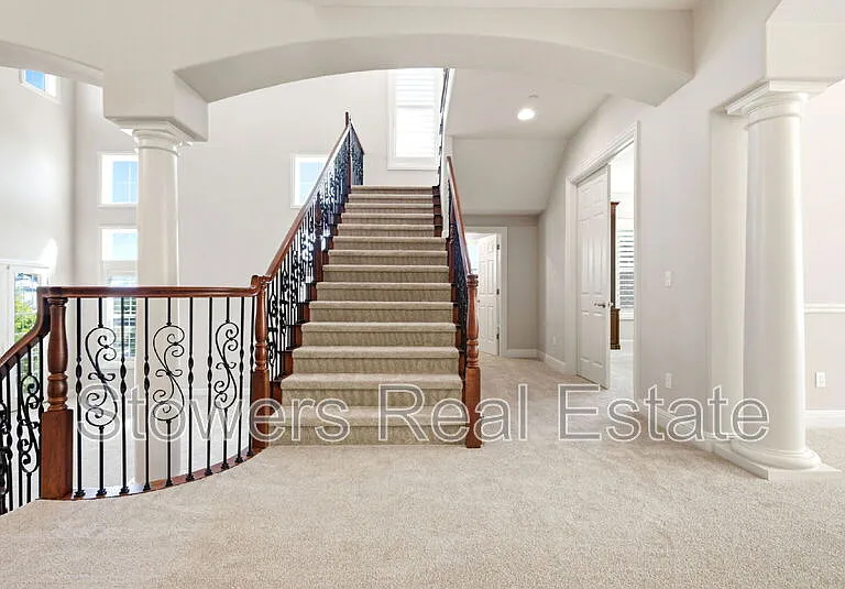 3315 Ashbourne Cir — Photo 17
