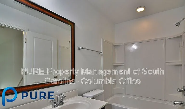 621 Blue Ledge Cir — Photo 43