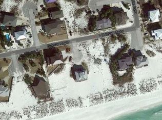1758 Bulevar Mayor, Pensacola Beach, FL 32561