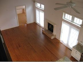 4th image of 45 Eleanor Lee Ln