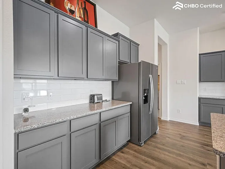 1505 Estivella Dr — Photo 15