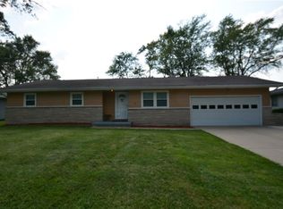213 Rayjon Dr, Oreana, IL