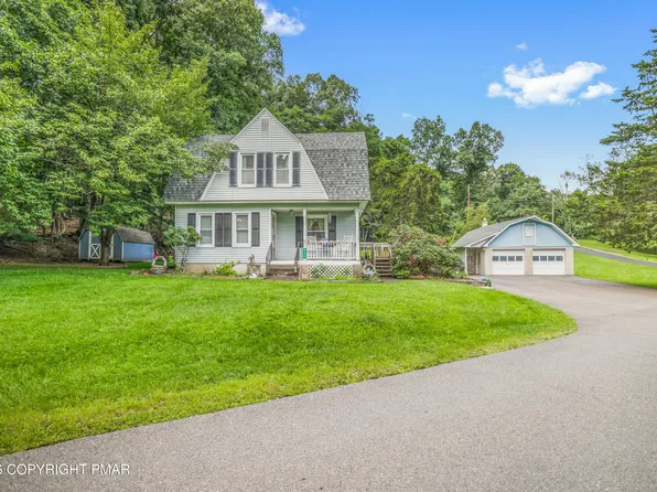 926 Acker Rd, Stroudsburg, PA 18360