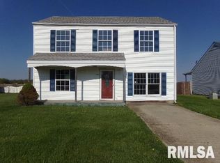 621 Romulus Dr, Niantic, IL 62551
