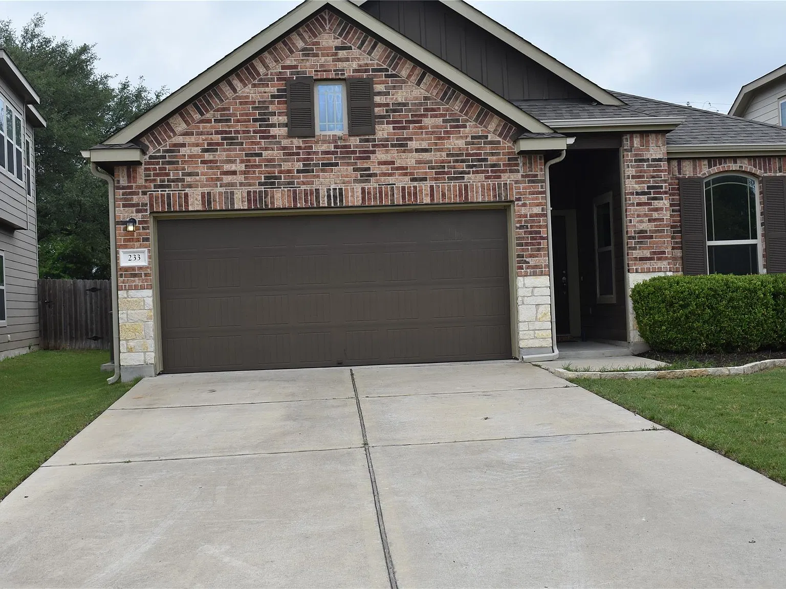 4 bed, 2.0 bath, 1718 sqft, $1,995 — Photo 4