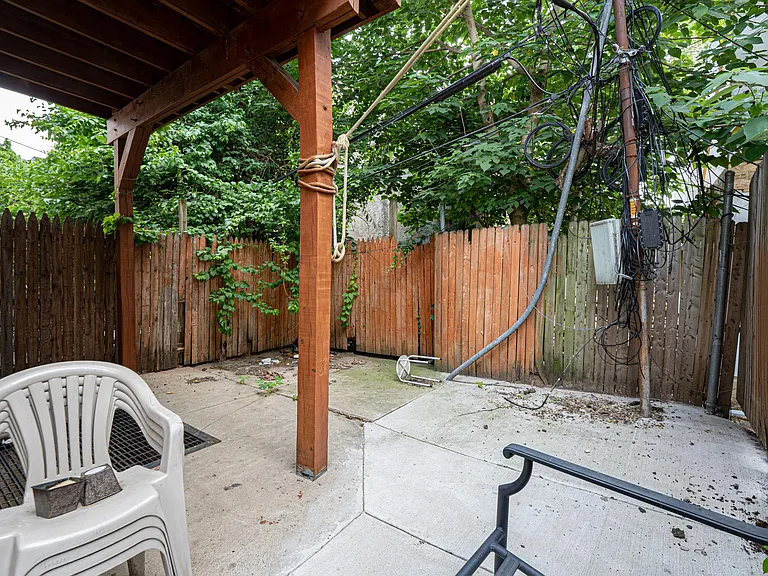 1528 Brown St #1 — Photo 25
