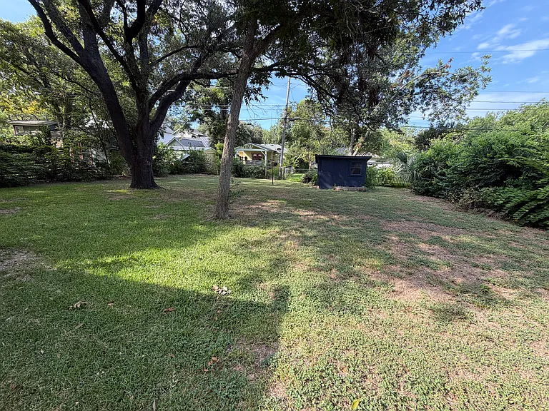 1507 Aggie Ln — Photo 7