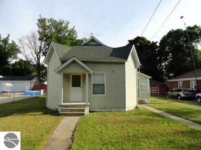 209 E 6th St, Clare, MI, 48617