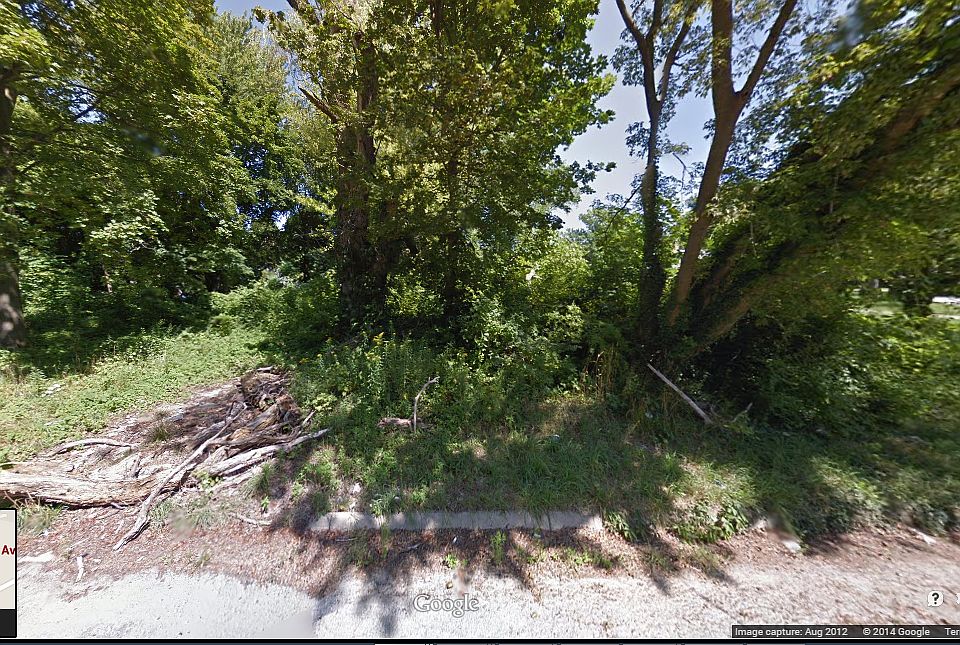 1st image of 935 Wauceda Ave